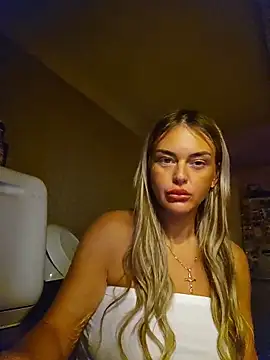 CarmenCapricorn online show from 03.12.26