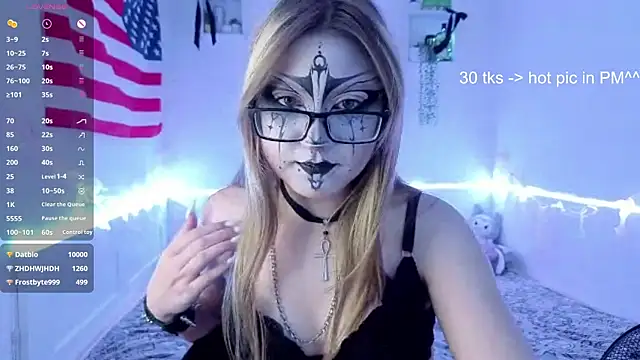 Snapshot of CucKuhta chatting on 06.25.26 CucKuhta online show from 06.25.26