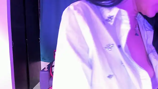 doll katiuska online show from 06.12.26