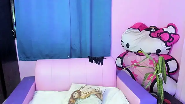 doll katiuska online show from 06.25.26