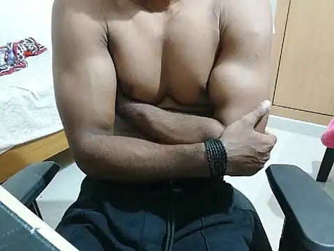 kratosTheHunk online show from 05.02.26