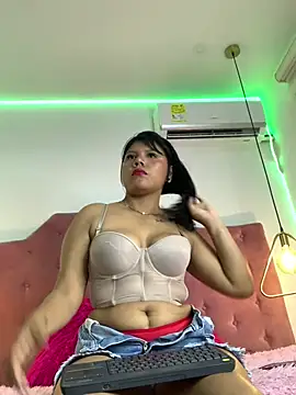 Zarahoneey  online show from 03.03.26