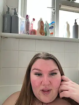 BeeMay22 online show from 03.10.26