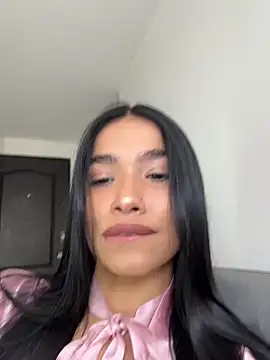 Bella Smithe online show from 04.29.26