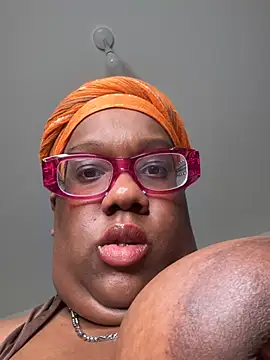 SweetCurvyRose online show from 03.05.26