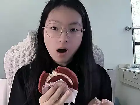 Eeya-36 online show from 03.19.26