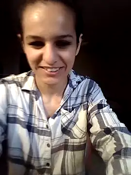 Snapshot of MissElen chatting on 04.01.26 MissElen online show from 04.01.26