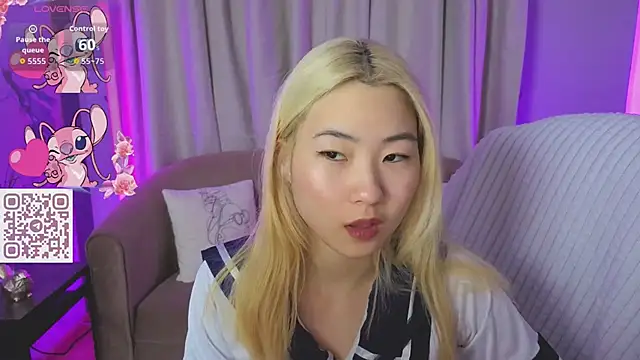 YunnaLuv online show from 03.16.26