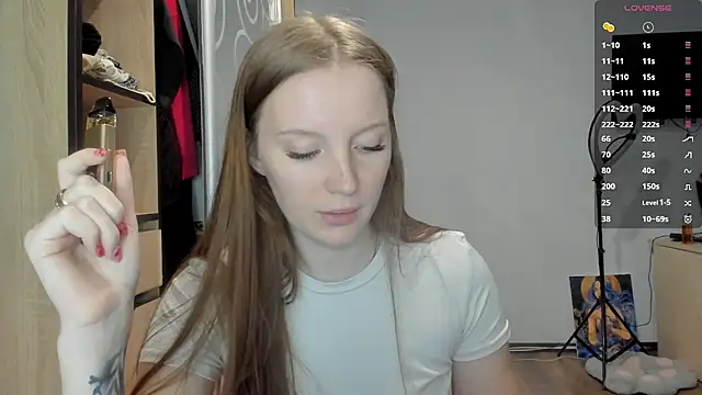 Mary Blu online show from 10.25.25