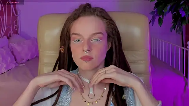 Snapshot of MephalaHOMM3 chatting on 04.01.26 MephalaHOMM3 online show from 04.01.26