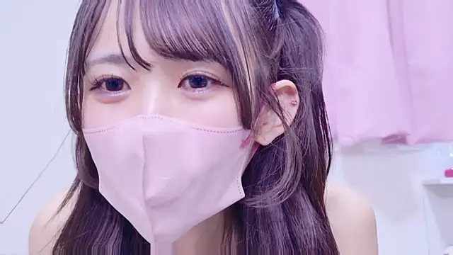 EMIRI 0426 online show from 03.09.26