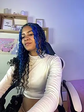 Franchezcaa  online show from 04.30.26