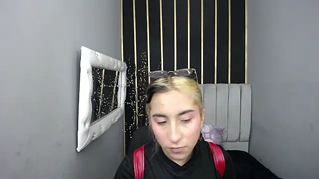 moon shut online show from 03.16.26