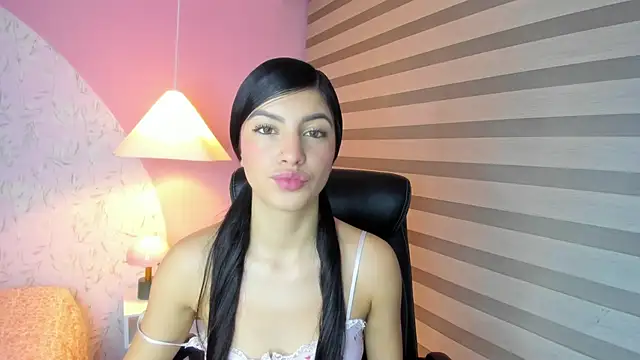 Snapshot of LILY_BRM chatting on 05.15.26 LILY BRM online show from 05.15.26