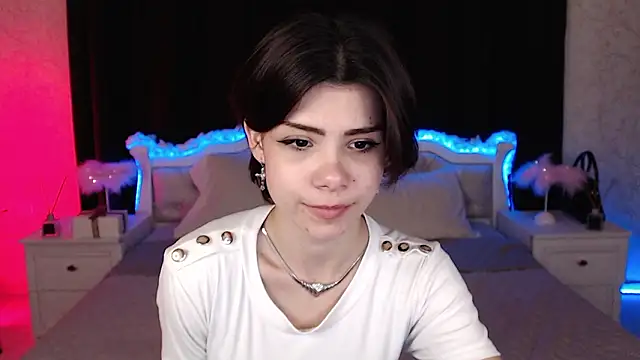 llittle-peachh online show from 03.09.26