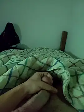 Snapshot of branquinho19cm_ chatting on 04.04.26 branquinho19cm online show from 04.04.26