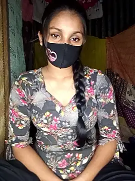 Snapshot of Mahiyya chatting on 04.10.26 Mahiyya online show from 04.10.26