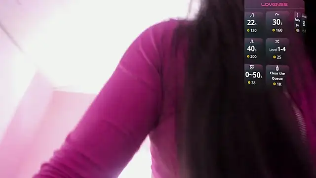 Emily Roussee online show from 04.23.26