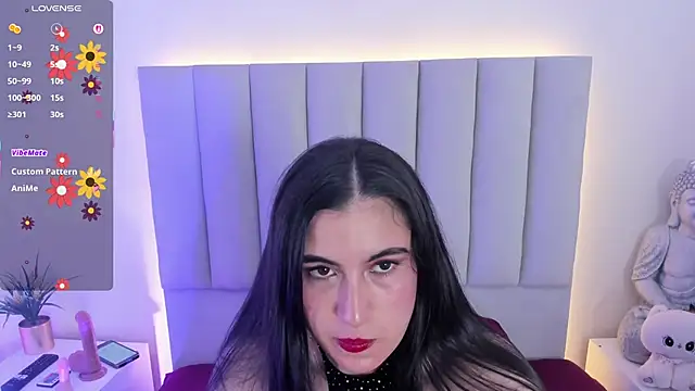 Cataa Hill online show from 04.22.26