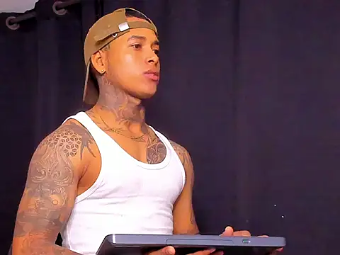 tyler bell  online show from 03.04.26