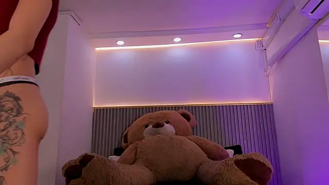 ashvalentine  online show from 07.29.26