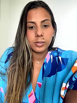 Snapshot of kifanyy chatting on 05.30.26 kifanyy online show from 05.30.26