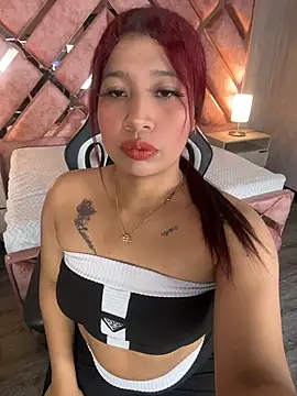 Cherry Charlottee online show from 03.18.26