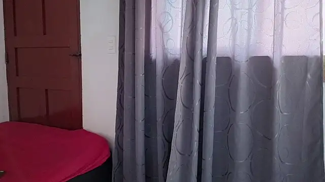 Scarlett Cherry  online show from 06.12.26