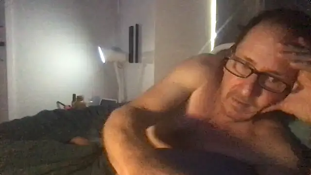 MrBombasticxxx online show from 05.04.26