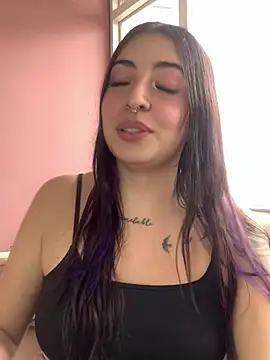 Morgana Pink online show from 04.29.26