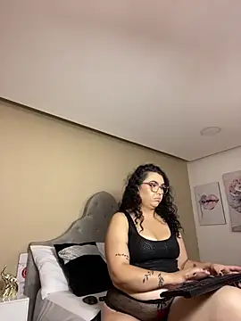 AlmaraRouge online show from 05.02.26