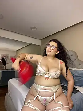 AlmaraRouge online show from 07.10.26
