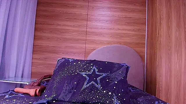 kiara lp online show from 06.12.26