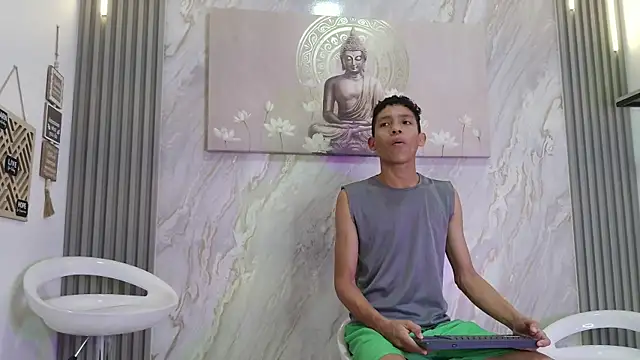 SKINNY BOYXXX online show from 04.29.26