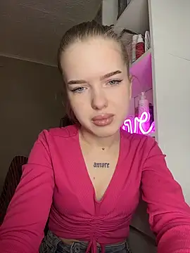 KayShaw online show from 03.04.26