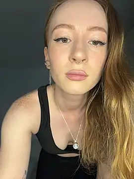 Little Candy 18 online show from 07.30.26