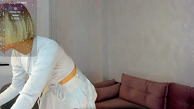 Ellish Hill online show from 03.12.26