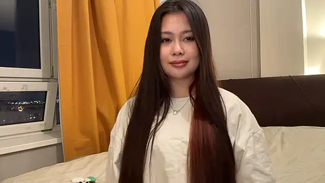 YukiLian online show from 03.06.26