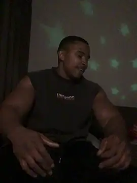 Snapshot of Nas_worldwide96 chatting on 07.11.26 Nas worldwide96 online show from 07.11.26