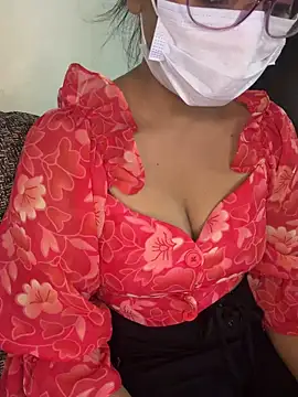 Snapshot of nikki_catz chatting on 03.24.26 nikki catz online show from 03.24.26