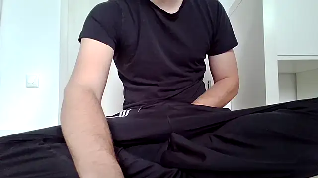 Snapshot of walddrink chatting on 04.03.26 walddrink online show from 04.03.26