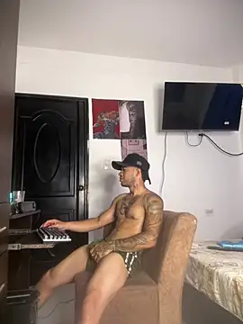 Kenny romano online show from 04.26.26