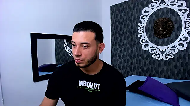 Daiamon Clark online show from 03.13.26