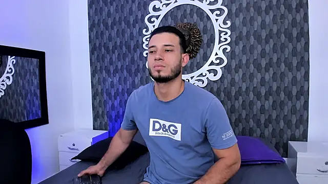 Daiamon Clark online show from 03.17.26