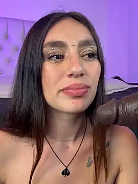 Ammy Glow online show from 03.08.26