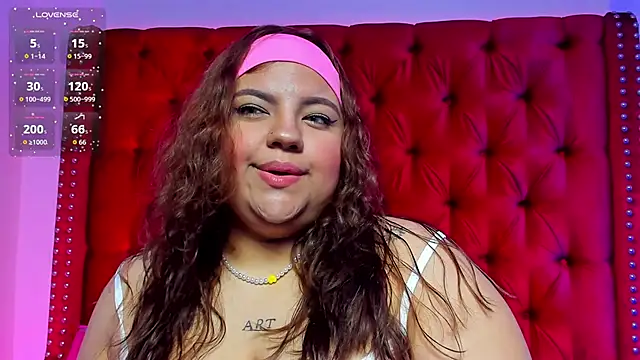 SunnyHoney  online show from 04.28.26