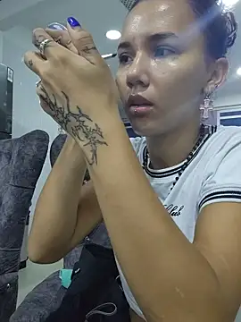 Isabella Stark online show from 04.27.26