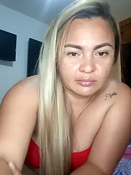 lucy estrr online show from 03.18.26