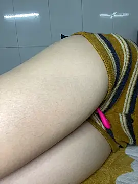 -Bebefin- online show from 03.05.26