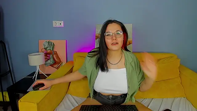 Sara Spans online show from 03.07.26